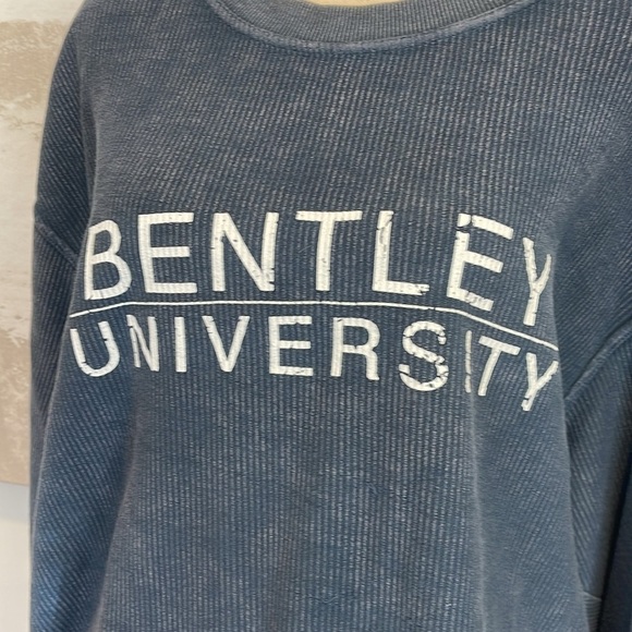 Bentley University Soft Long Sleeve Sweatshirt size large - Picture 2 of 4